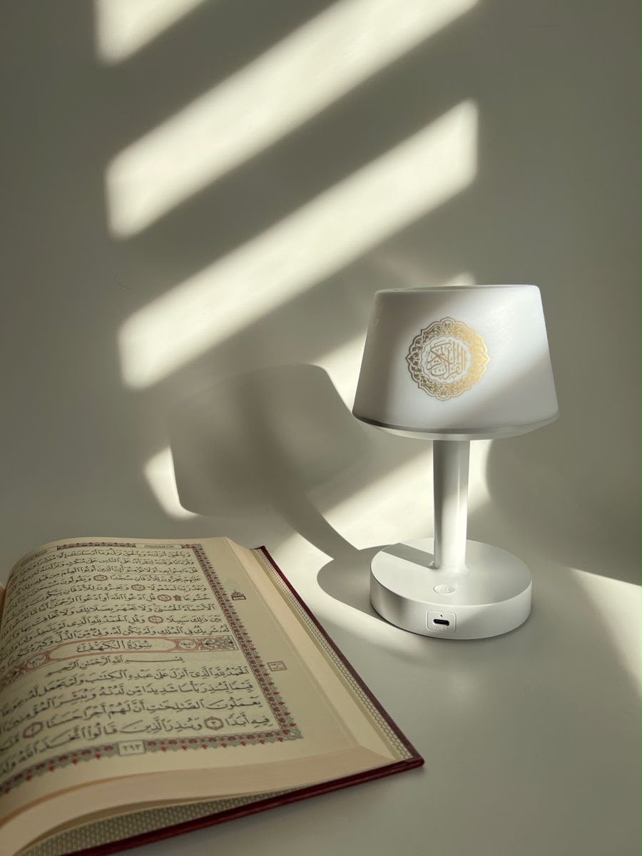 Desk Lamp Qur’an Speaker for Home & Prayer Space – Equantu